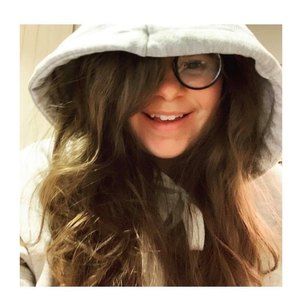 Meet your Posher, Dé